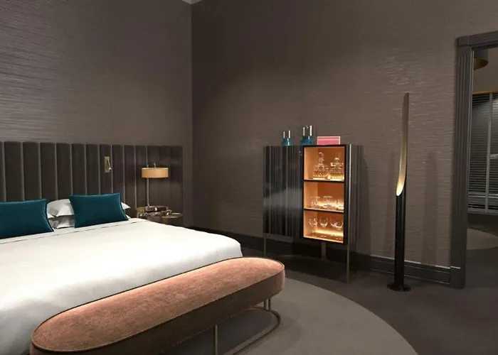 The Circle Luxury Suites